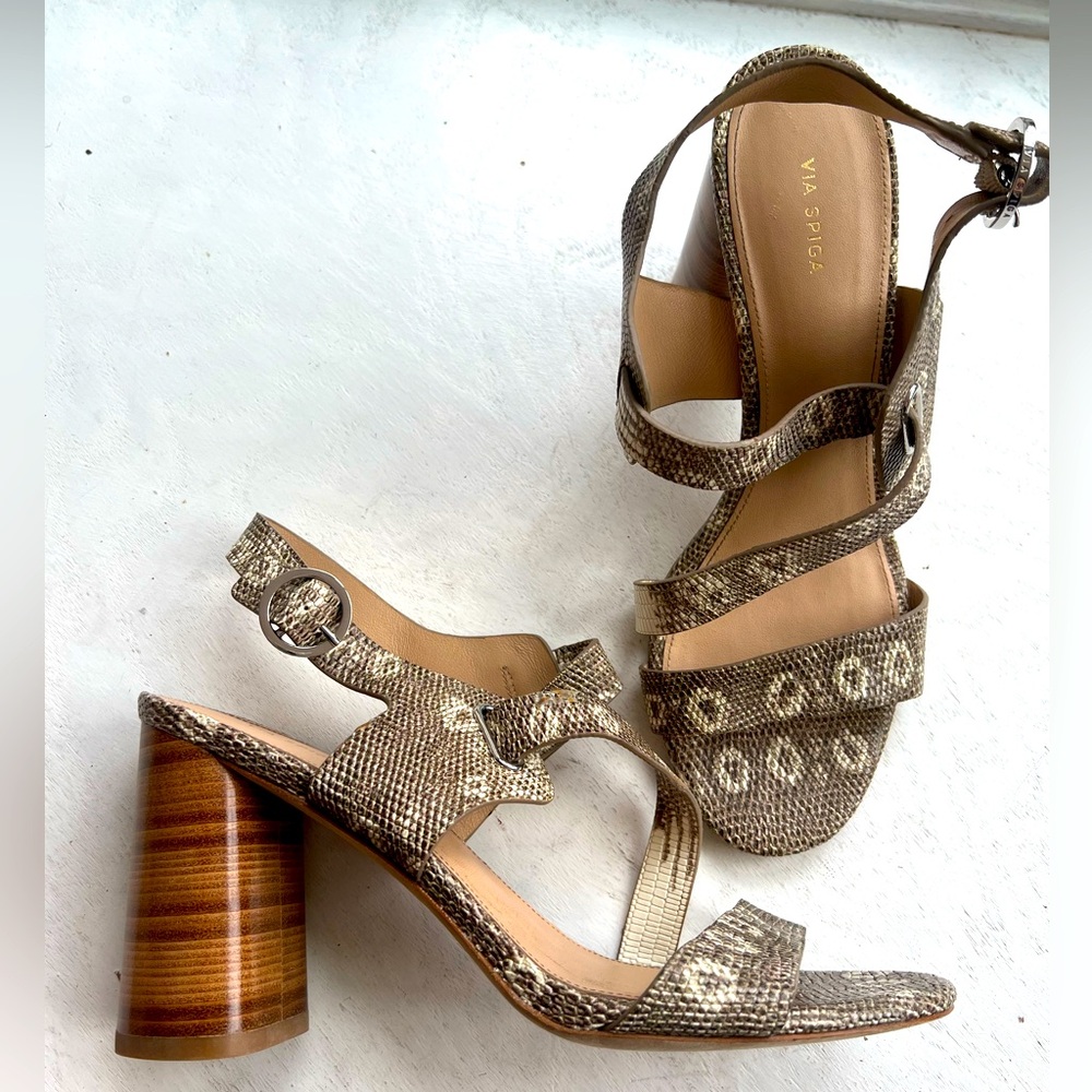 VIA SPIGA reptile leather wood 🪵 heel sandals